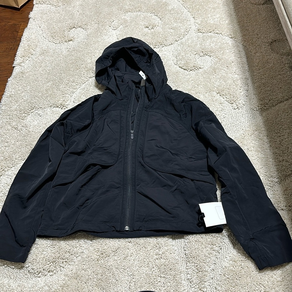 Lululemon Jacket - Picture 1 of 7